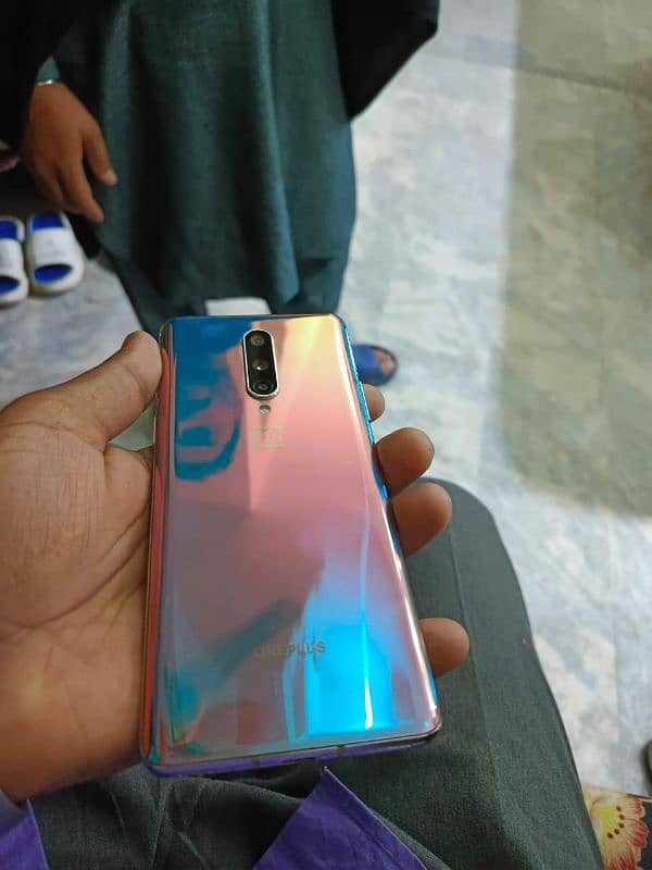 Oneplus 8 5G 8Gb+8Gb 128Gb Lush Condition 2