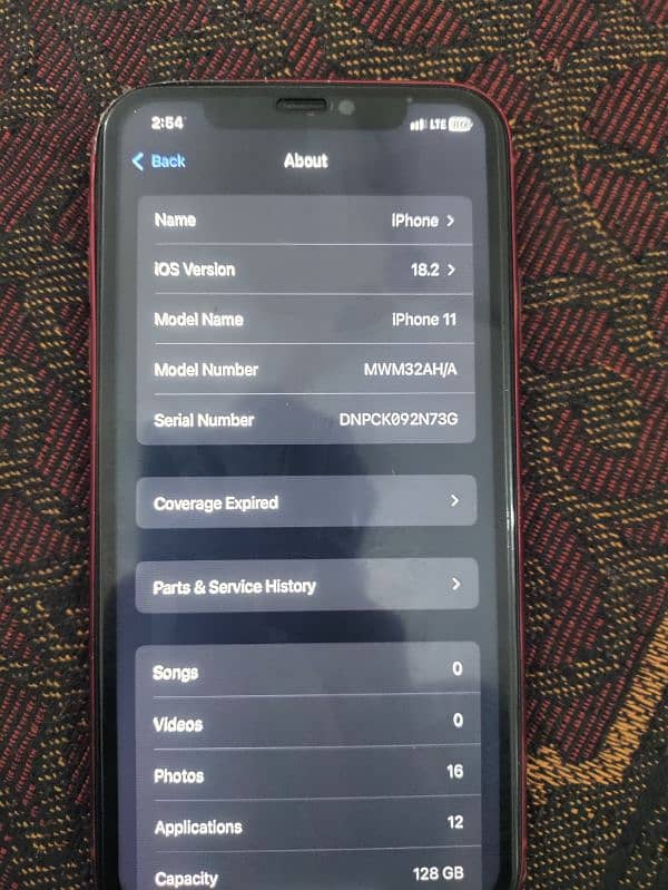 I phone 11 128gb sim galch non pta ha sim working ma ha 2