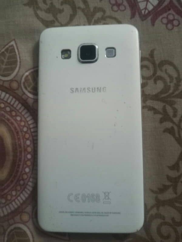 samsung glaxy A3 0