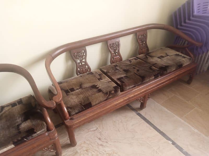 x3 sheesham wood sofas (3 seater) 0