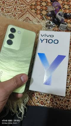 vivo y100 green colour 7 month warranty