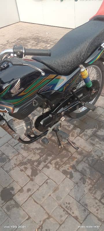 Honda Pridor 100 cc 3