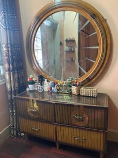 Dressing Table for Sale