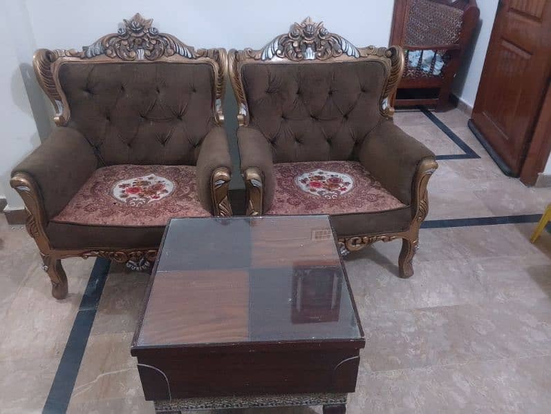 Sofa Chairs With Table 3