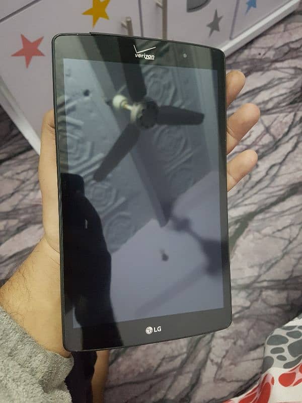 LG VK815 Tablet 2