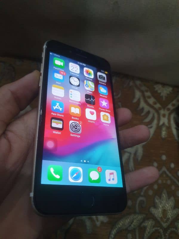 iphone 6 Official PTA Approved (64 GB) 0