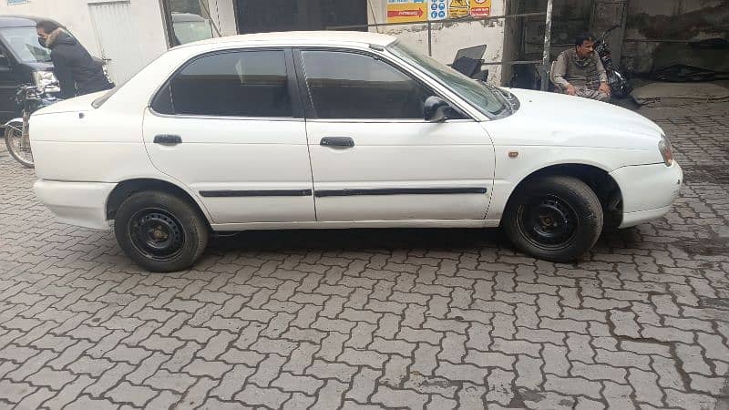 Suzuki Baleno 2004 3