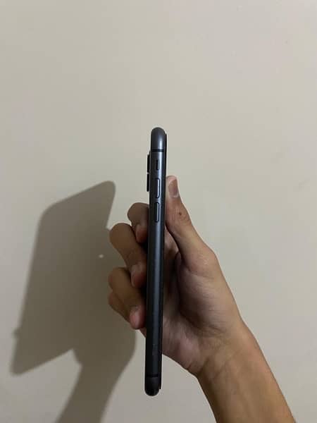 iphone 11 jv urgent sale 2