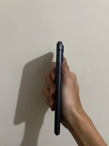 iphone 11 jv urgent sale 3