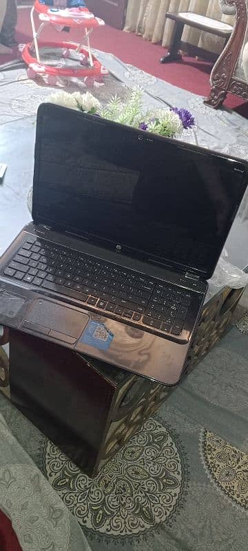 HP Laptop, 1