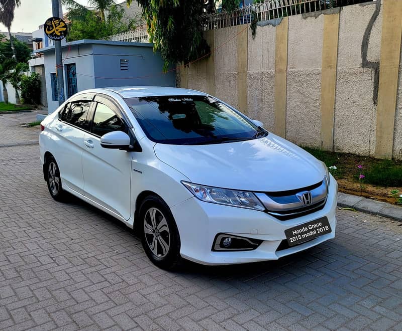 Honda Grace Z Sense Hybrid 1.5 Model 2015/2018 0