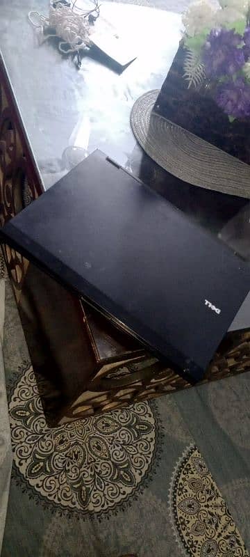 Dell Laptop 0