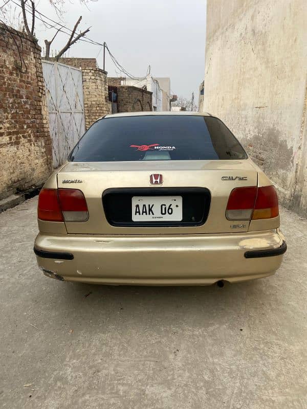 Honda Civic EXi 1996 12