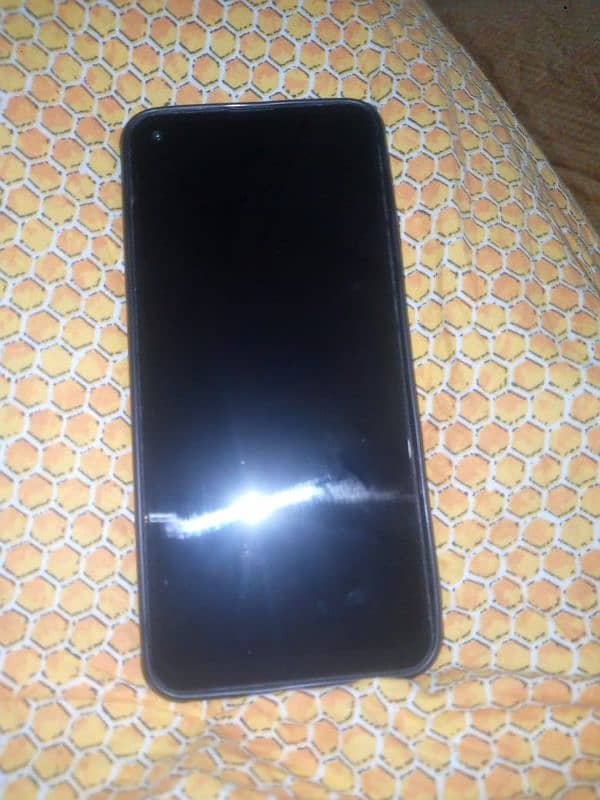 Infinix hot 9 (4,64) with box 3