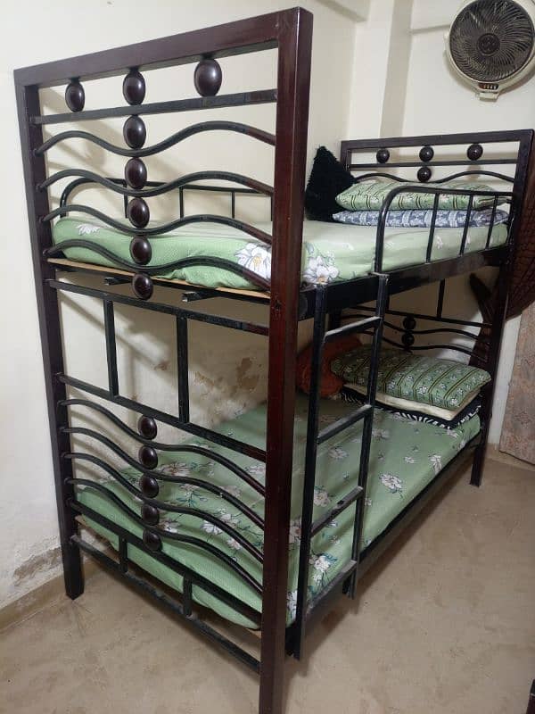 Bunk bed and single bed (set of three) 1