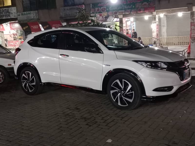 Honda Vezel 2016 5