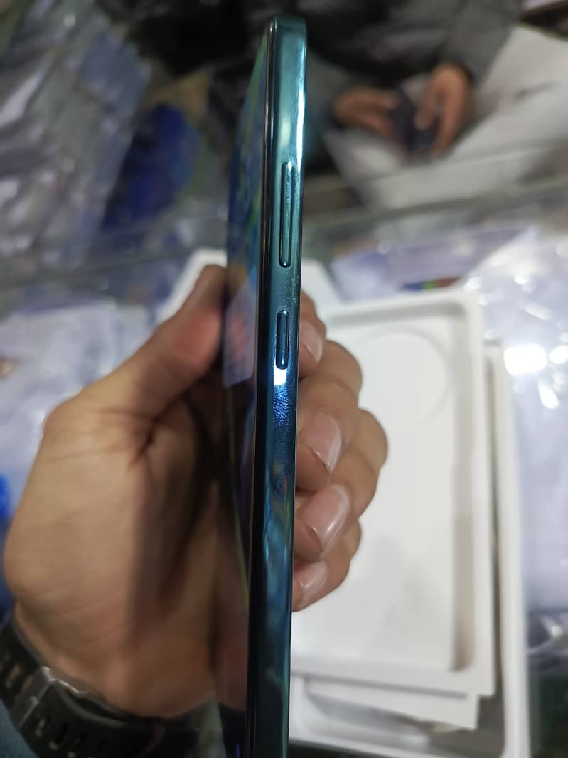 oppo reno 12f new phone 8/256 2