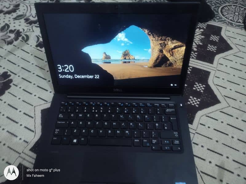 Latitude 7280 9/10 0