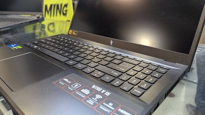 Acer Nitro V - RTX 4050 - Gaming Laptop House 14