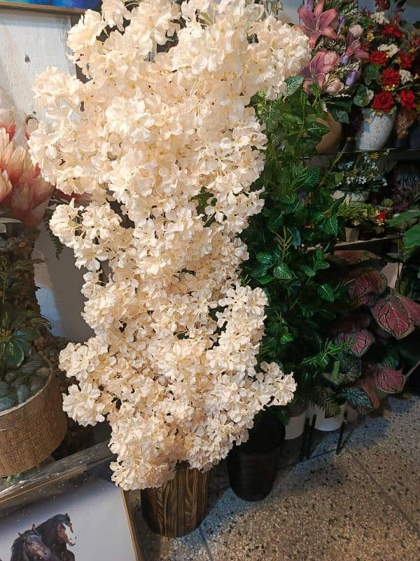 Artificial flowers are available with fitting 3