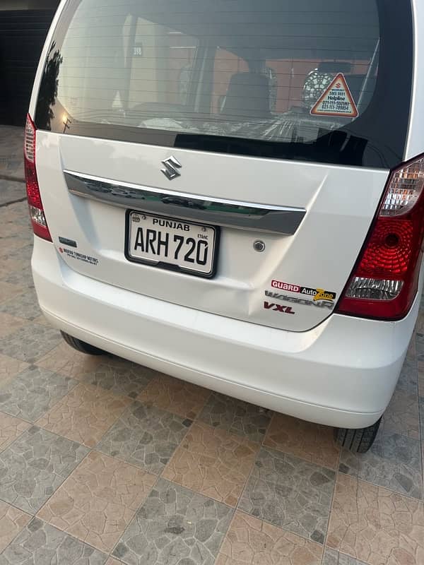 Suzuki Wagon R 2024 3