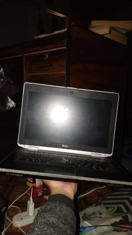 Dell Latitude E6430, core i3 3rd generation 7