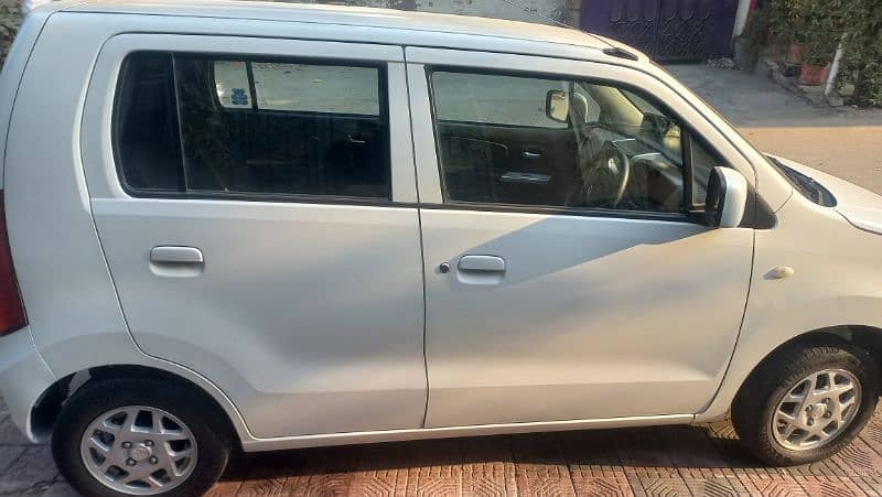 Suzuki Wagon R 2021 1