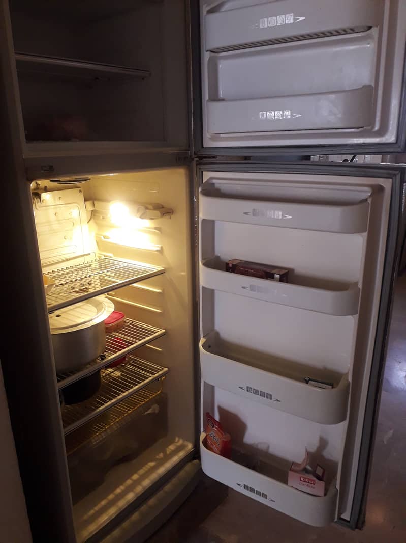 Dawlance Fridge for Sale 1