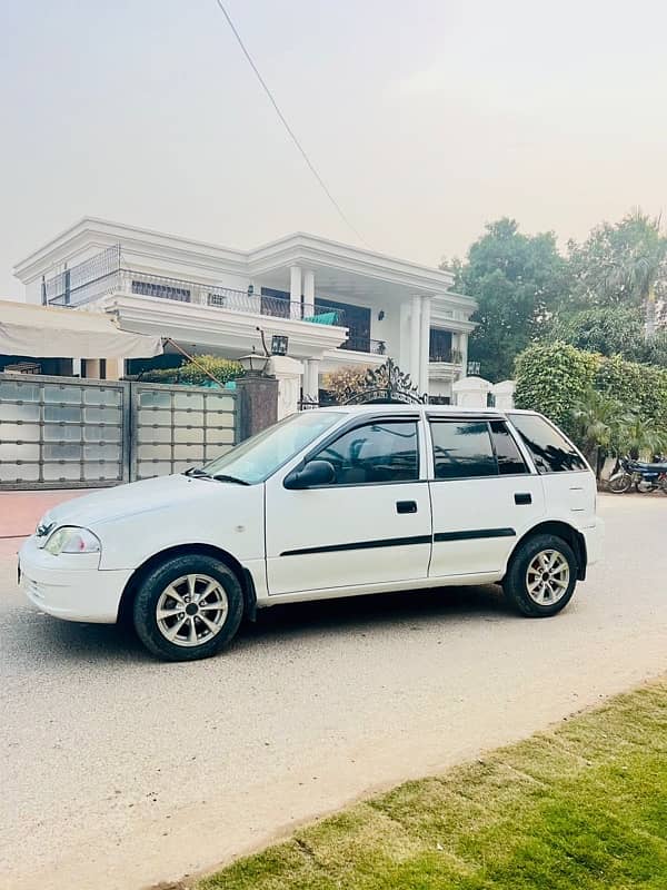 Suzuki Cultus 2010 3