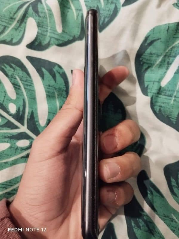 Xiaomi Mi Note 10 Lite with Box Official PTA Approved in good conditio 5