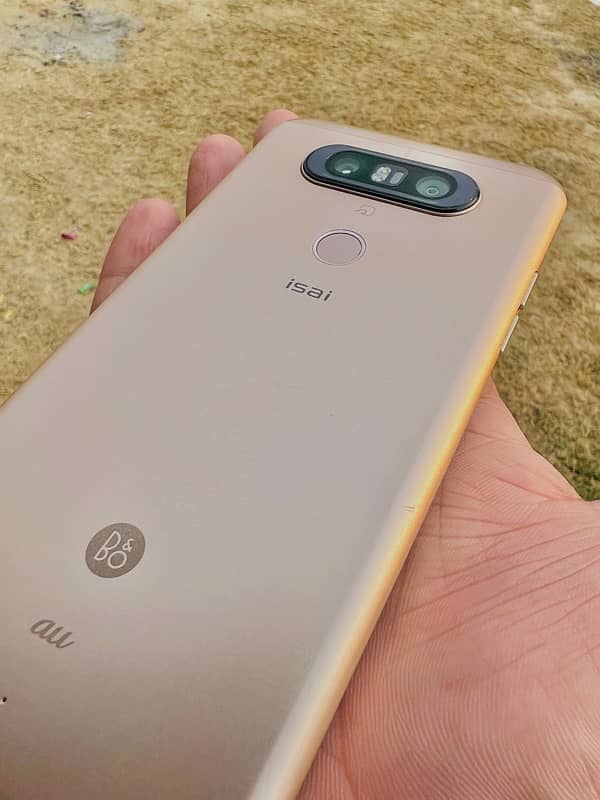 LG V34 2