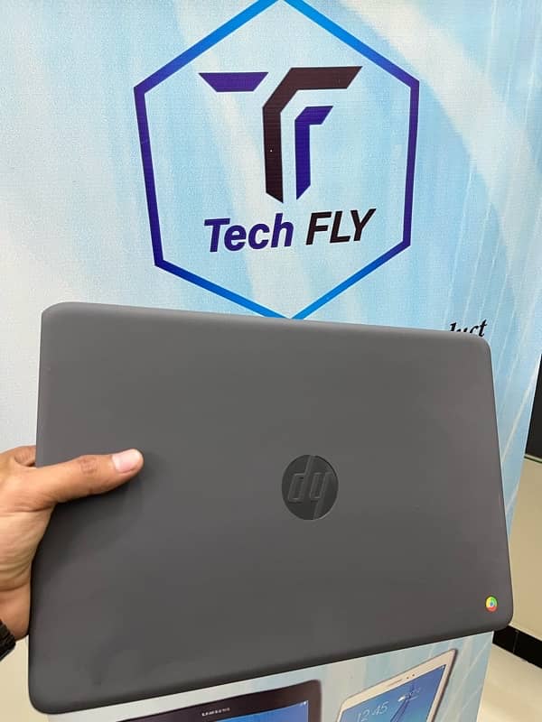 Hp chromebook 14 G5   4 gb ram 16 storage  Playstore supported type c 1