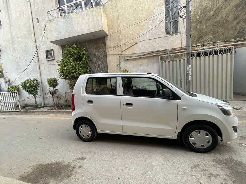 Suzuki Wagon R 2018 7