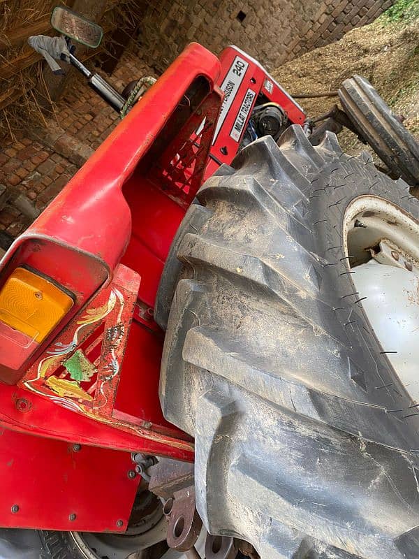 Tractor Massey 2012 7