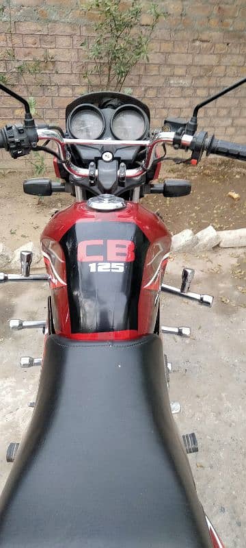 Honda CB 125F for sale 4