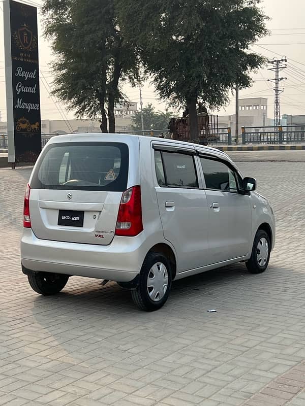 Suzuki Wagon R 2017 3