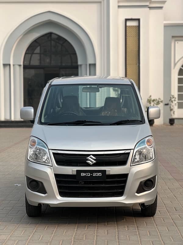 Suzuki Wagon R 2017 14