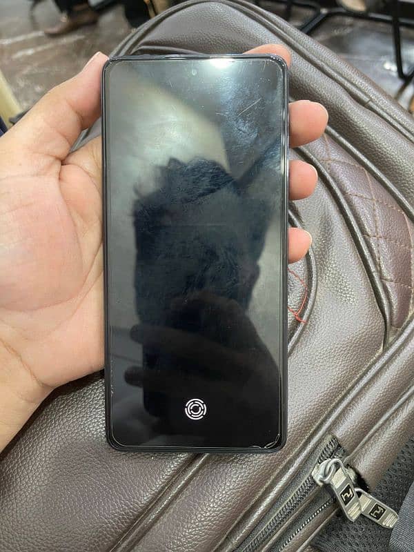 Camon 20 (8, 256gb) 1