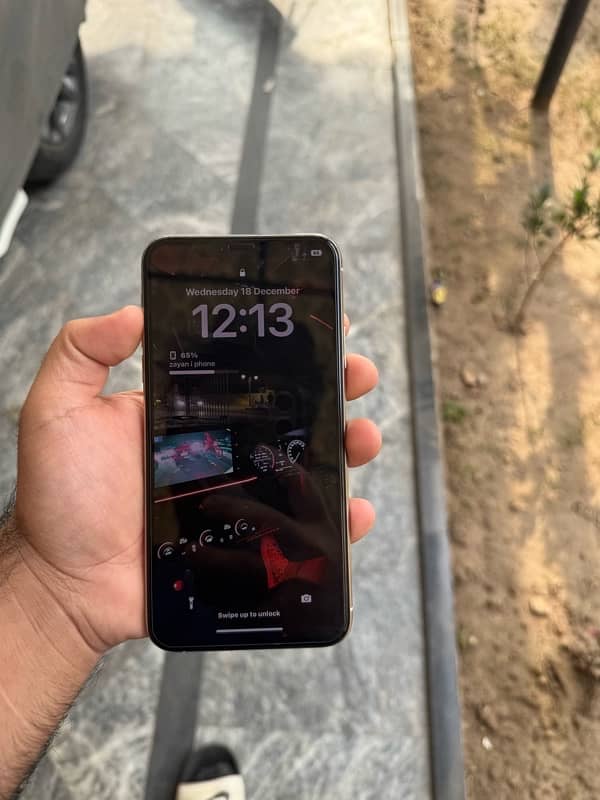 I phone 11 pro max 64gb 84 health 10/8 condition just panel changed 1