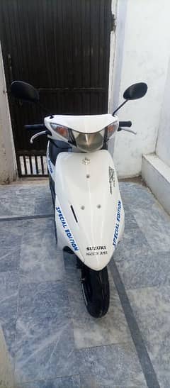 Honda scooty