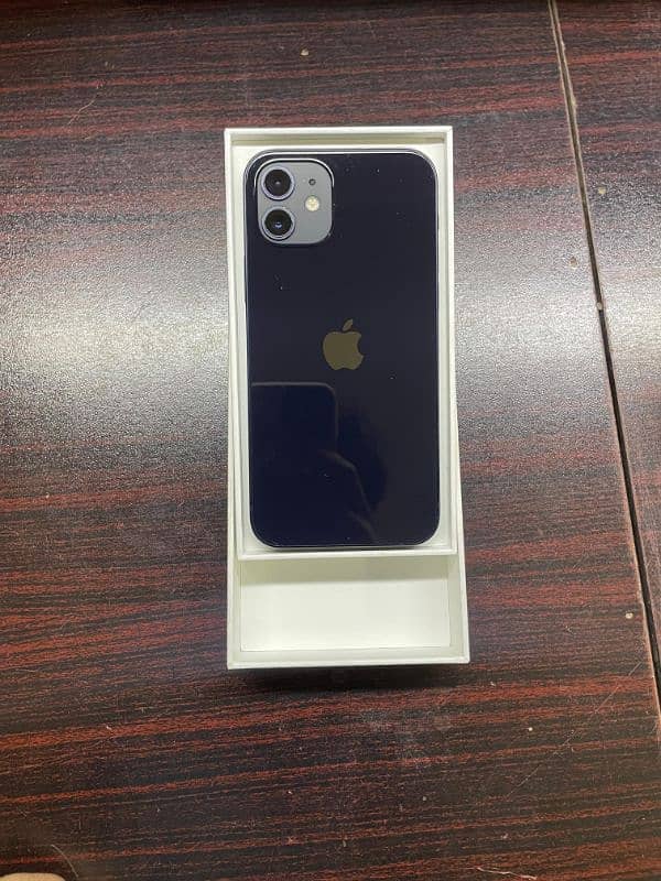 Iphone 12 With Box (FU) 2