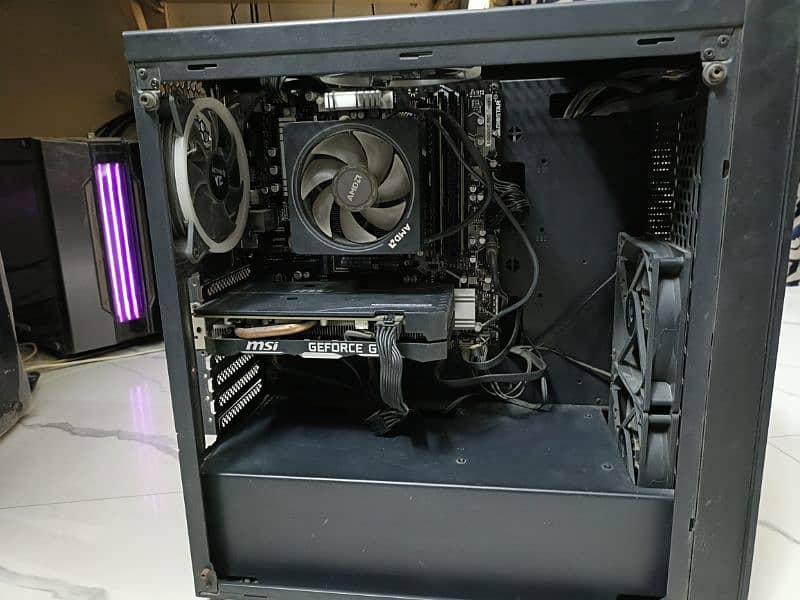 Ryzen 7 3700x 8C/16T 4.4 Ghz, 6GB MSI 1660 Super, 32GB RAM Gaming 1