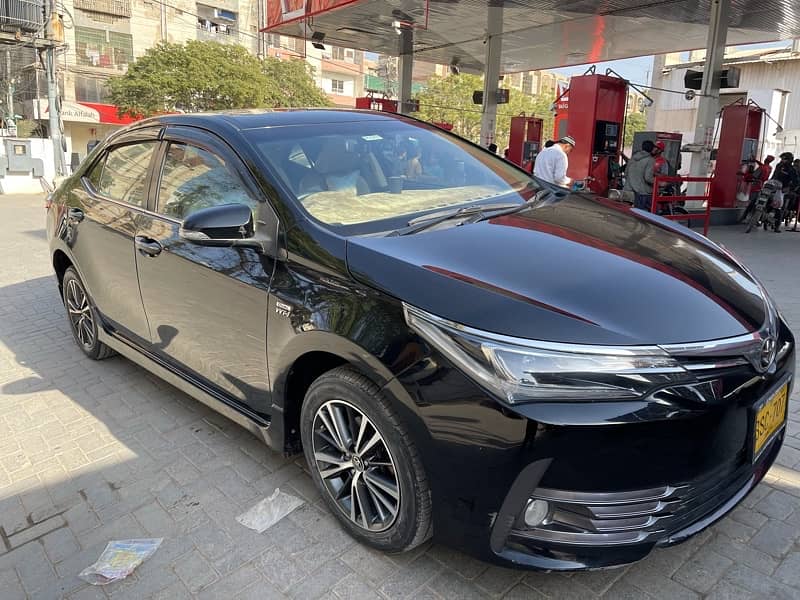 Toyota Corolla Altis Grande 2020 1