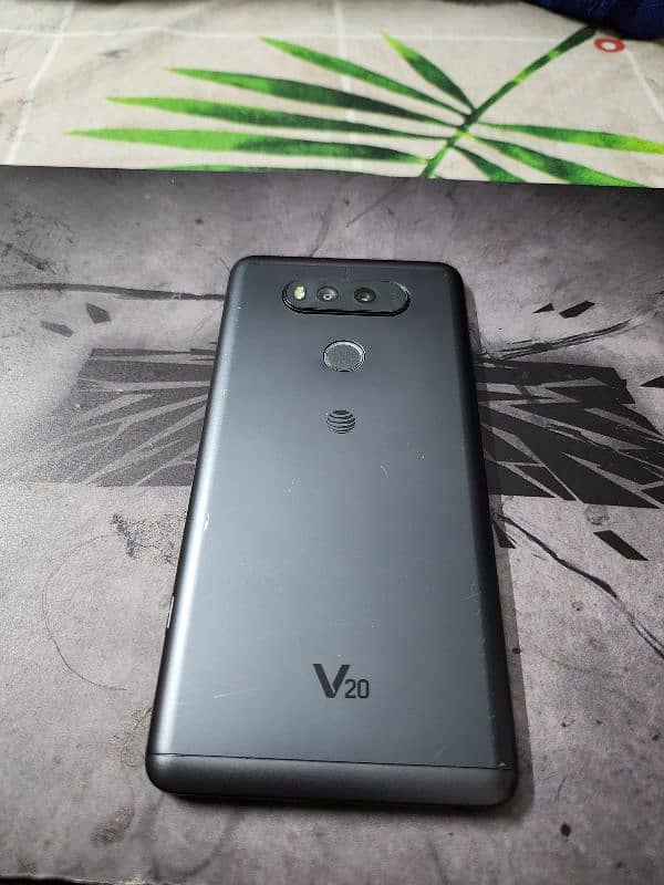 LG V20 2