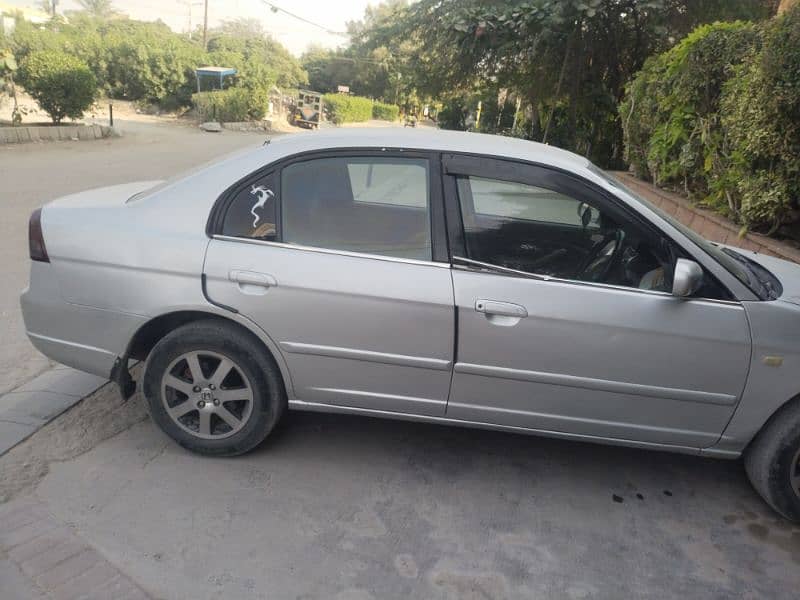 Honda Civic EXi 2004 0