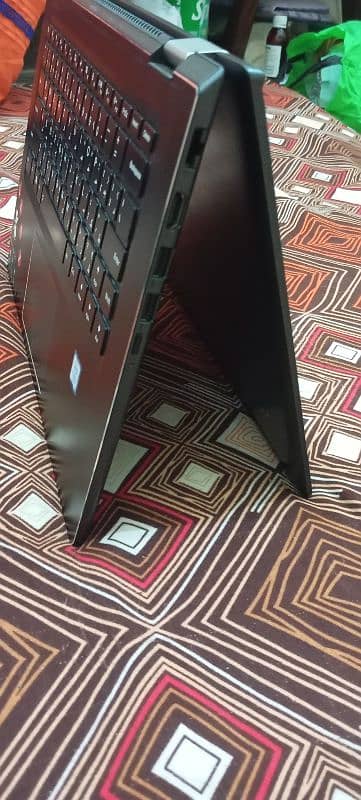 Lenovo yoga core i3 6th gen 1