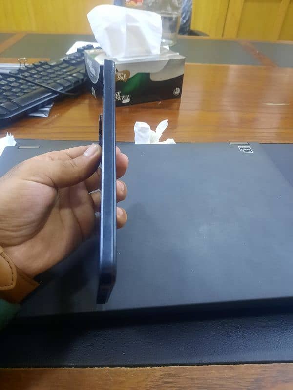 INFINIX HOT 30 PLAY 2