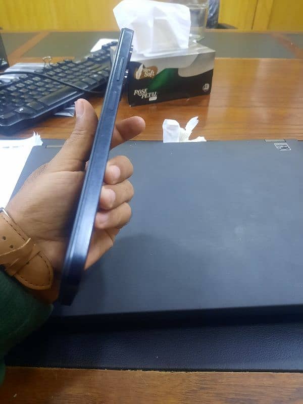 INFINIX HOT 30 PLAY 3