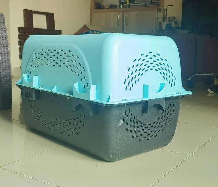 Jet Box/ Pet Carrier Box 2