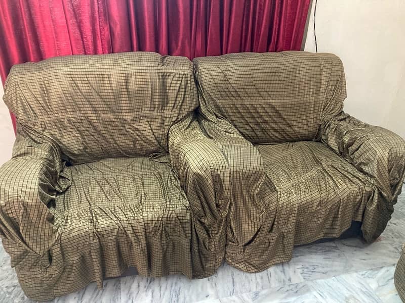 leather style 5 seater Sofa set & table set with sofa cover 0